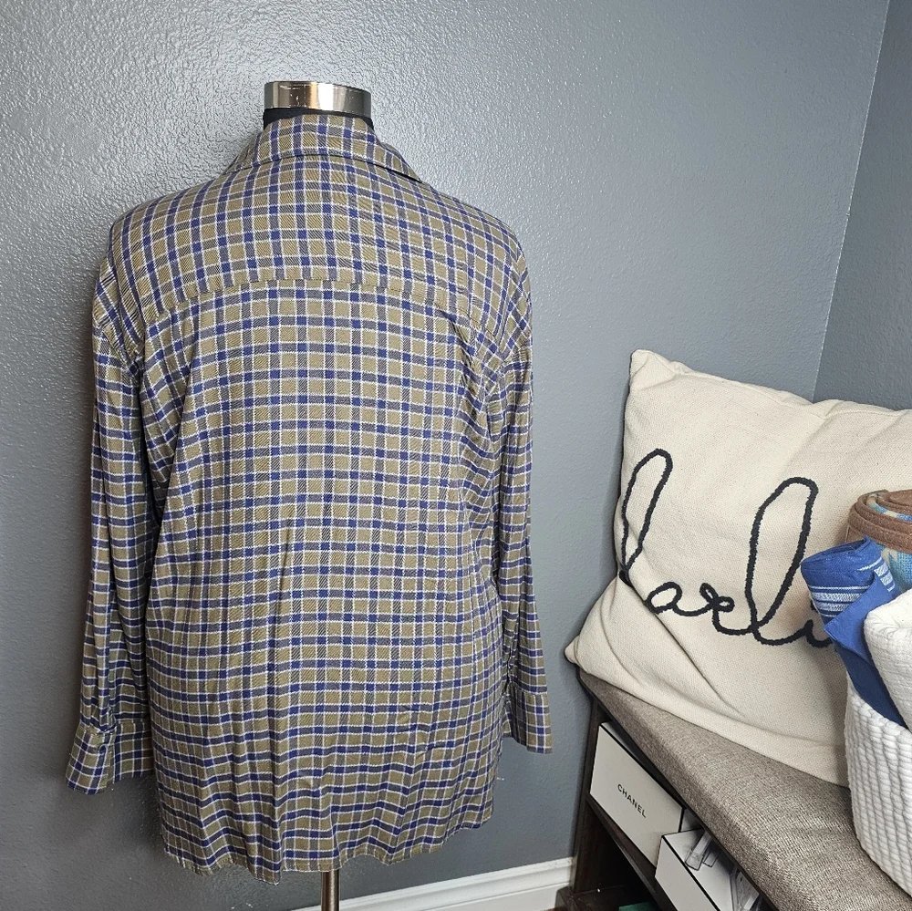 Treasure and bond green and blue plaid button front blouse size 2X - Picture 4 of 5